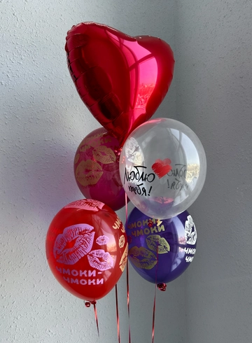 Воздушные шары &laquo;Влюблённый фонтан&raquo; от интернет-магазина цветов в Владивостоке