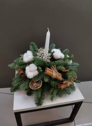 Нарядное застолье от интернет-магазина цветов в Владивостоке