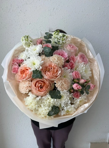 Сборный букет «Мерси» от интернет-магазина цветов в Владивостоке