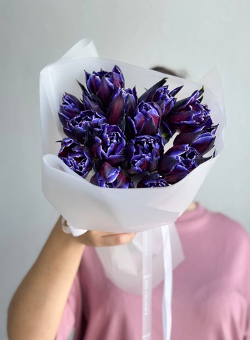 Букет синих тюльпанов &laquo;Краш&raquo; от интернет-магазина цветов в Владивостоке