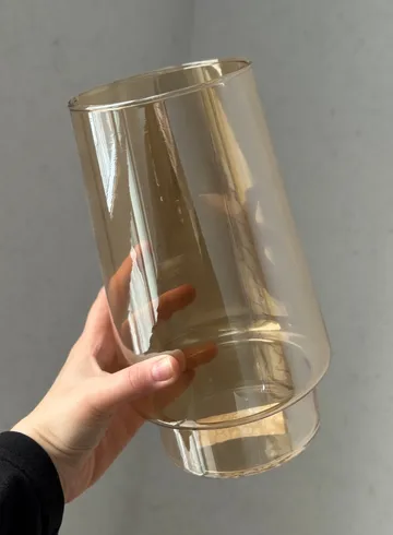 Ваза оргстекло 4М от интернет-магазина цветов в Владивостоке