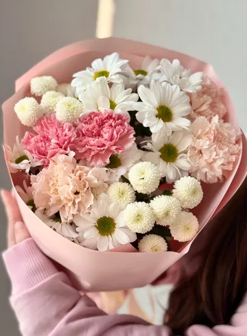 Сборный букет &laquo;Привет&raquo; размер S от интернет-магазина цветов в Владивостоке