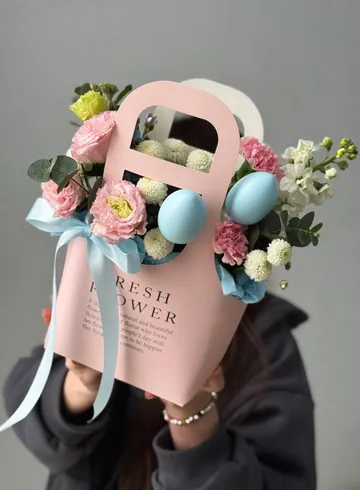 Композиция &laquo;Пасхальный кролик&raquo; от интернет-магазина цветов в Владивостоке